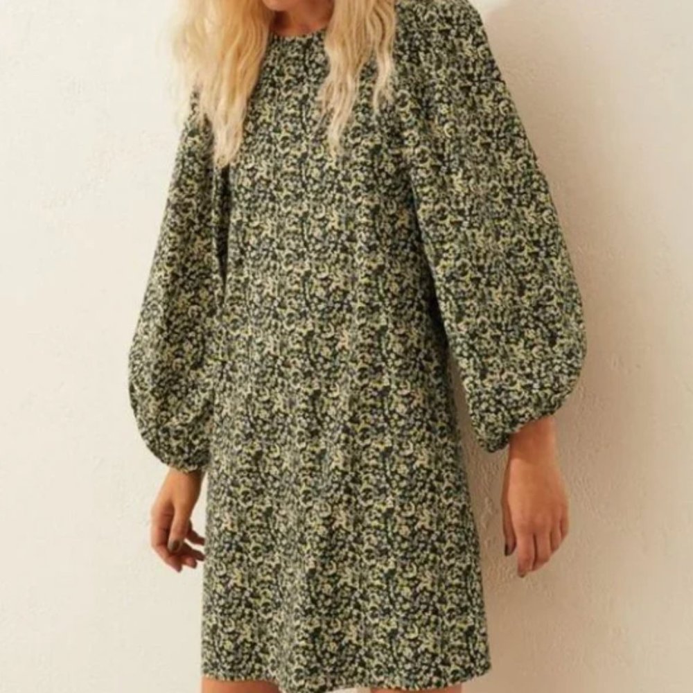 LIKE NEW H&M Dress Yellow Floral Balloon Sleeve A-Line Mini Dress